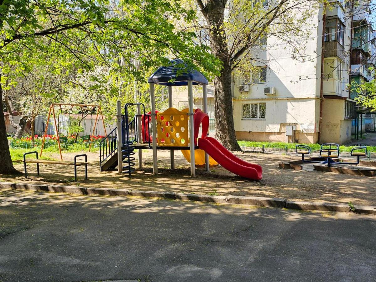 Квартира у моря на бульваре Одеса Екстер'єр фото